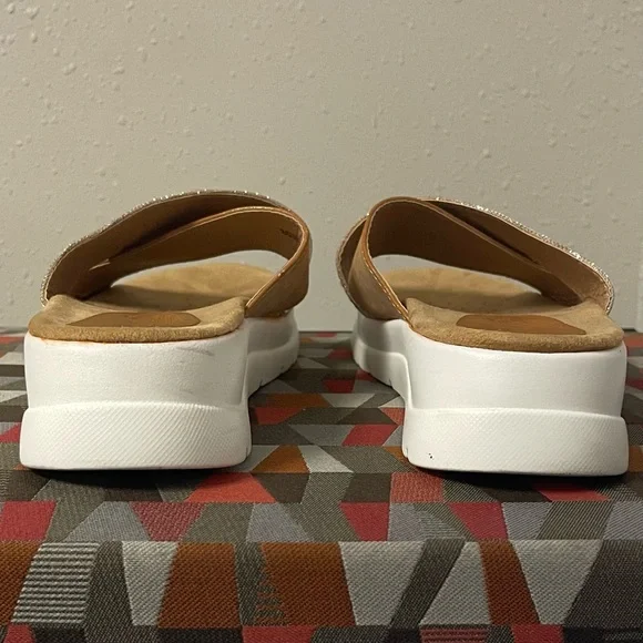 G.N.D. Crossover Platform Sandal - White Tan & Gold Tones - Size 10 - Picture 6 of 12